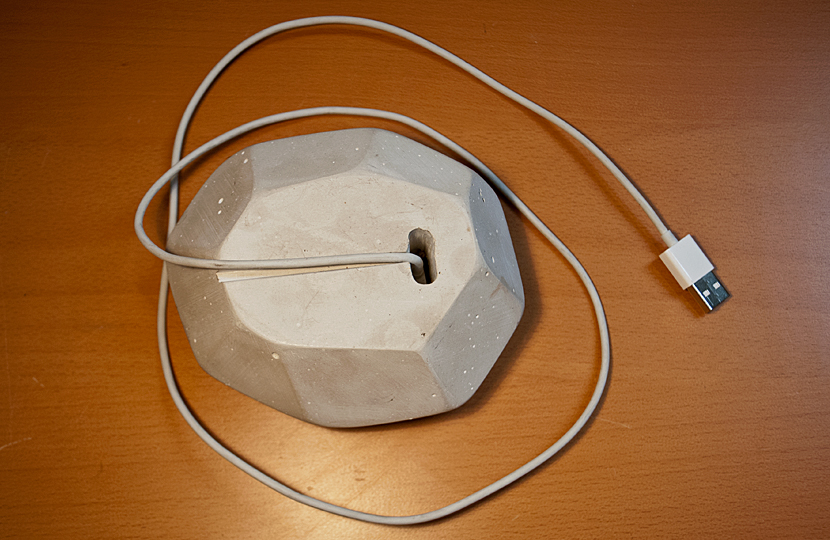 ipod_holder_830_3