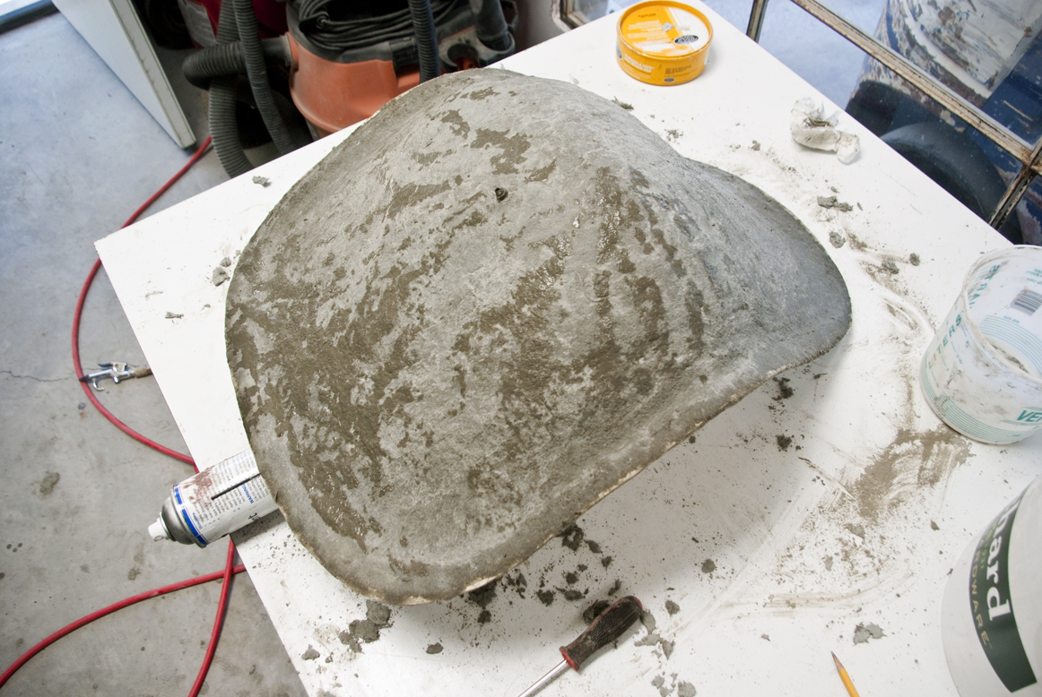 eames_shell_concrete_cast_2